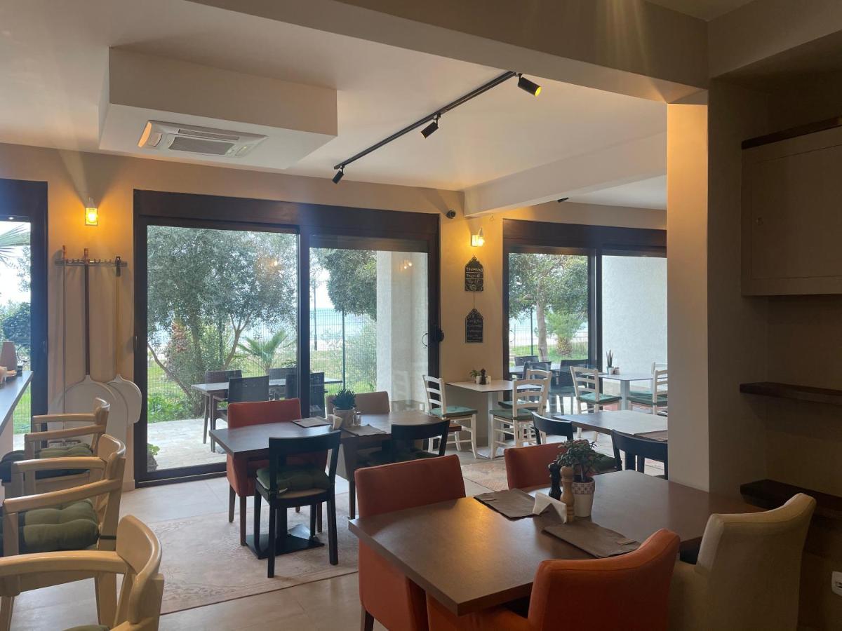 Apartments Kuce Lekovica Beach & Snack Bar- Bistro Ngoại thất bức ảnh