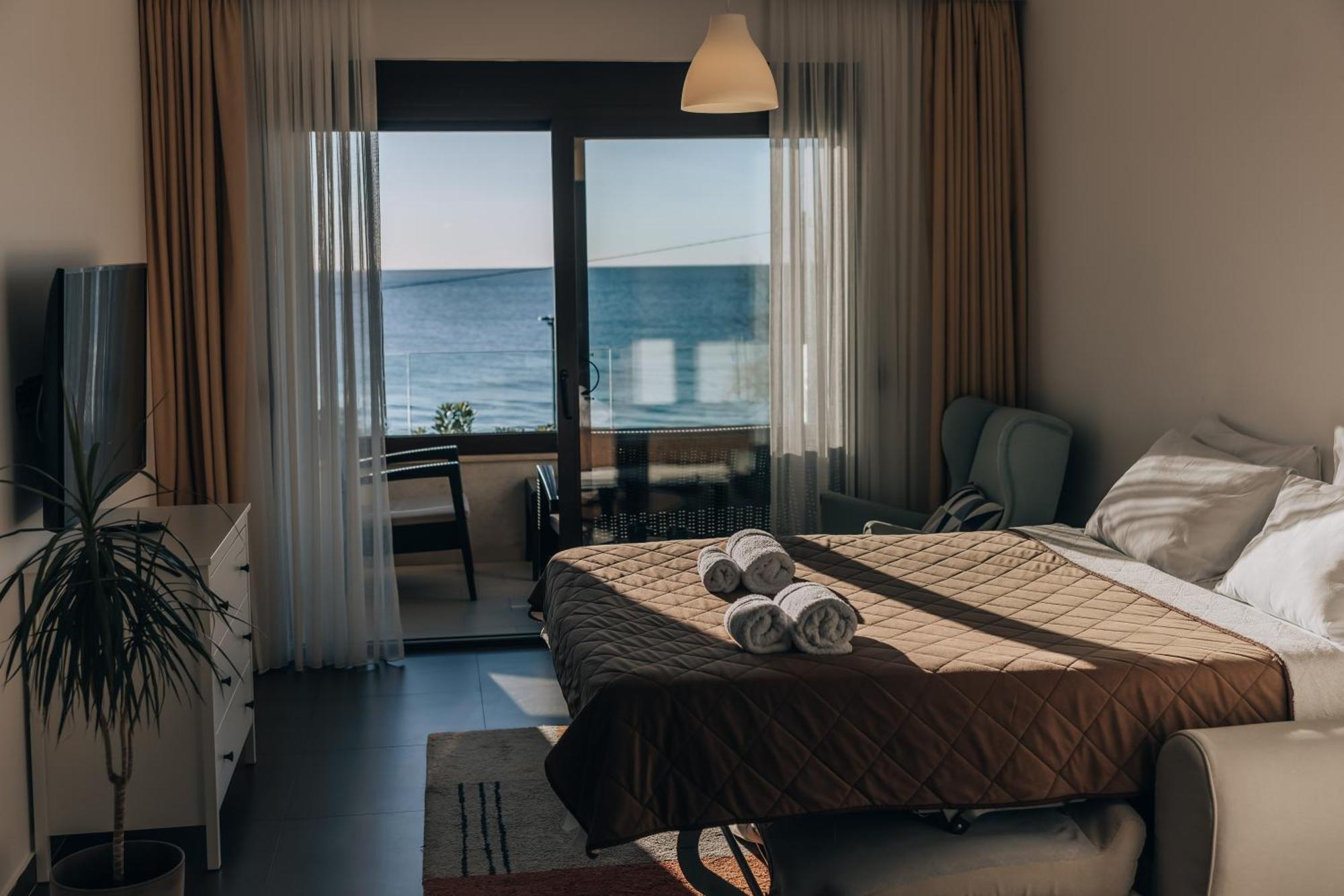 Apartments Kuce Lekovica Beach & Snack Bar- Bistro Phòng bức ảnh