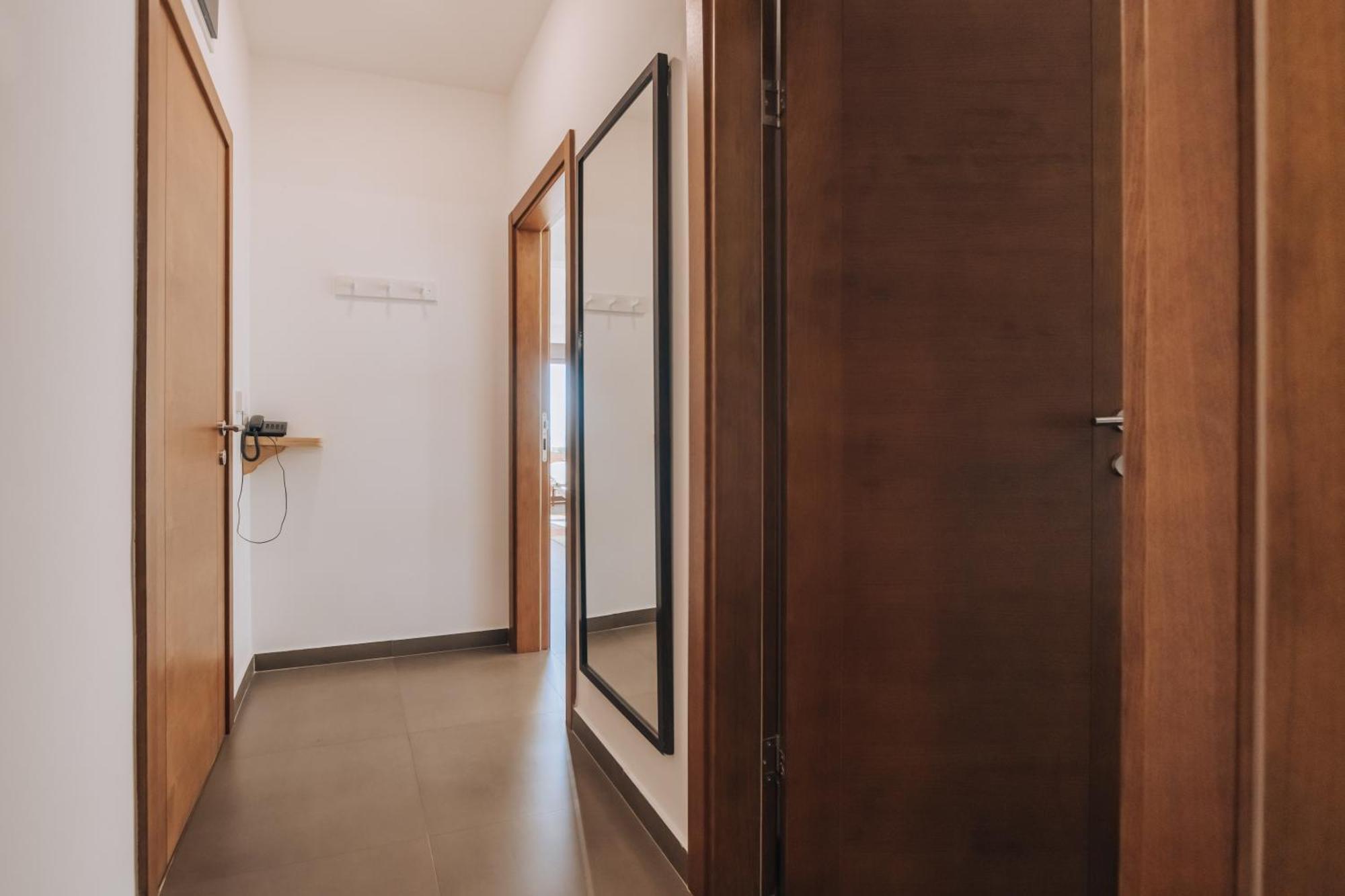 Apartments Kuce Lekovica Beach & Snack Bar- Bistro Phòng bức ảnh