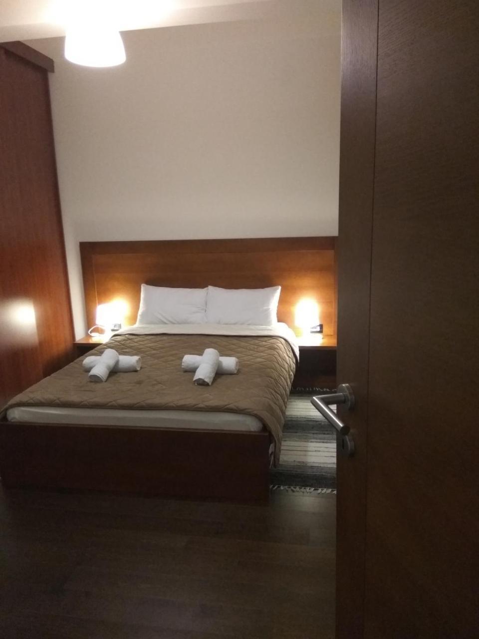 Apartments Kuce Lekovica Beach & Snack Bar- Bistro Ngoại thất bức ảnh