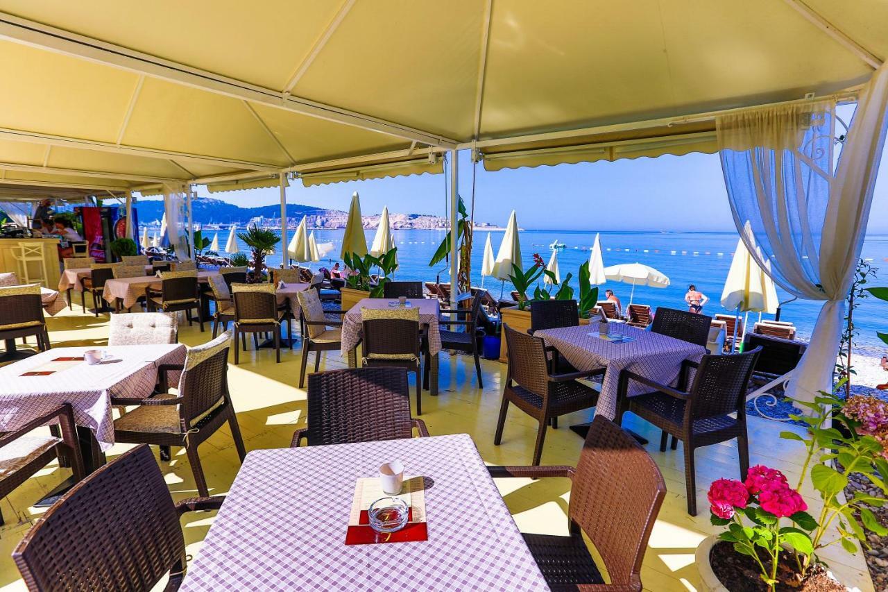 Apartments Kuce Lekovica Beach & Snack Bar- Bistro Ngoại thất bức ảnh